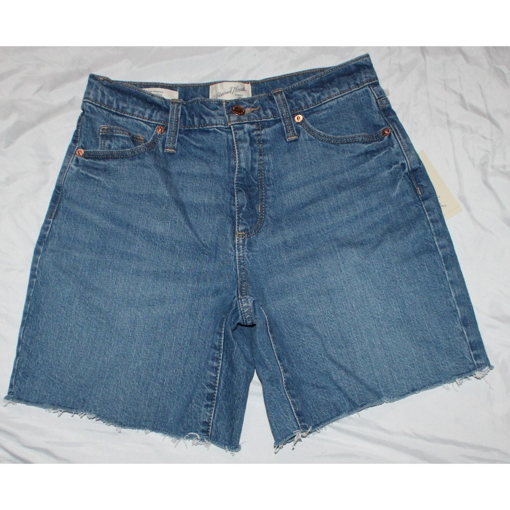 Women's Universal thread High Rise Bermuda Jean Shorts Raw Hem Denim size 2 NEW